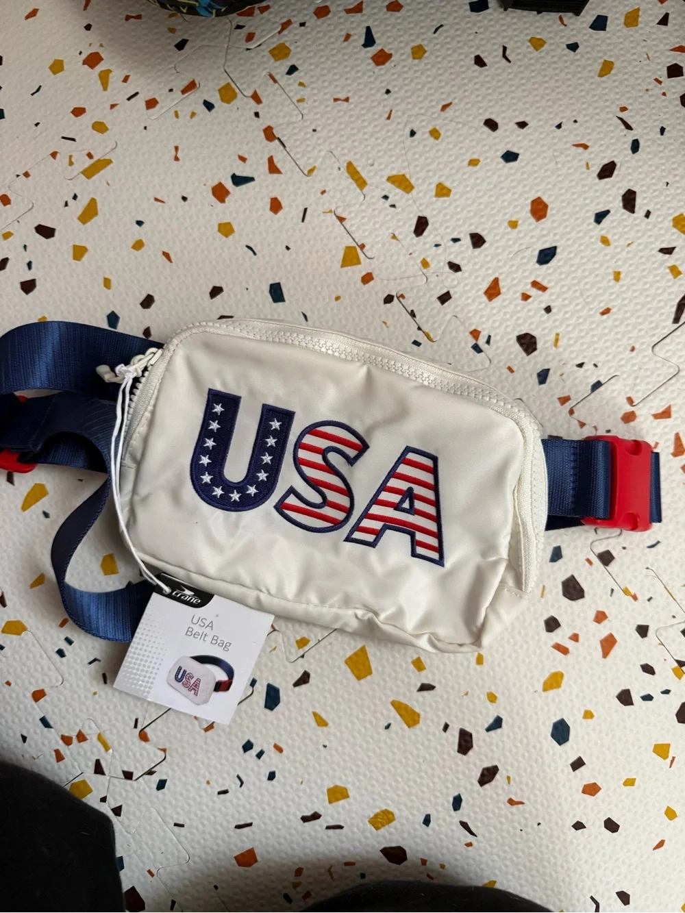 USA White Belt Bag with Navy Strap